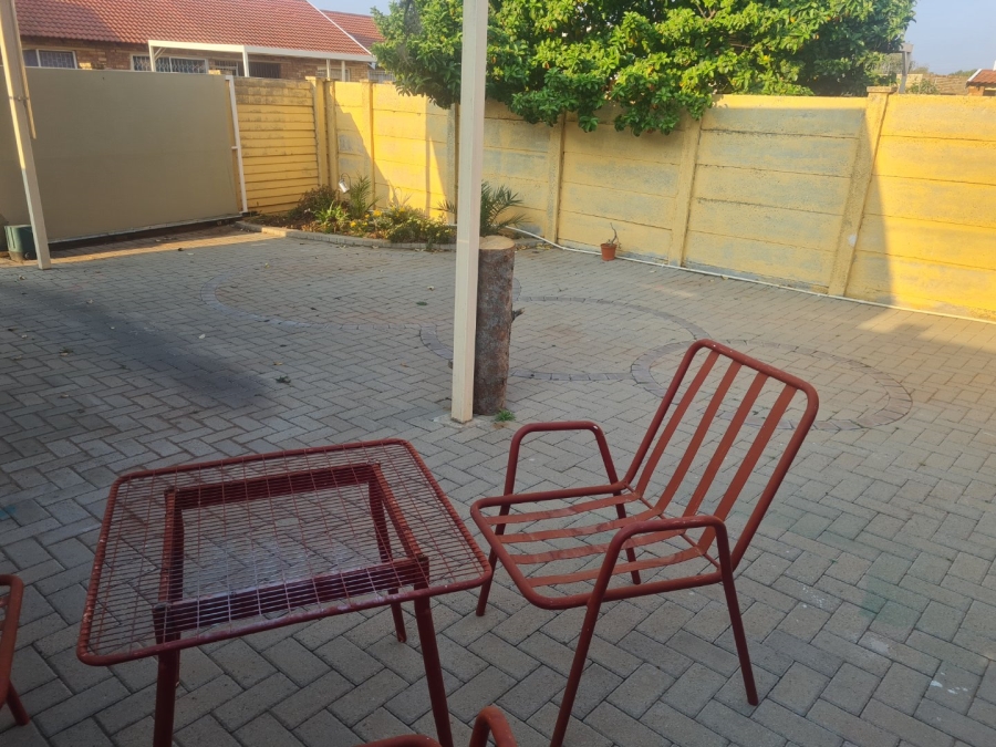 2 Bedroom Property for Sale in Hospitaalpark Free State